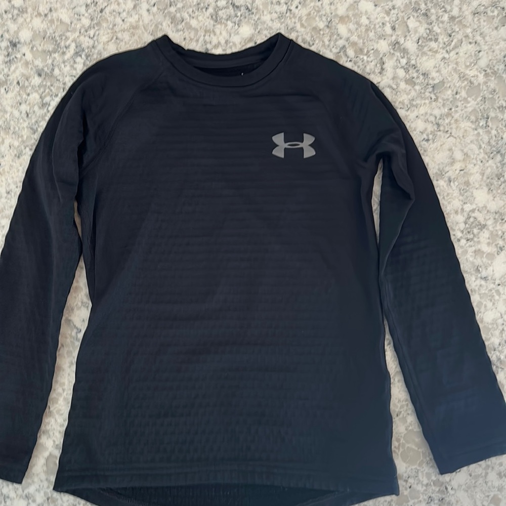 UA cold gear long sleeve thermal shirt